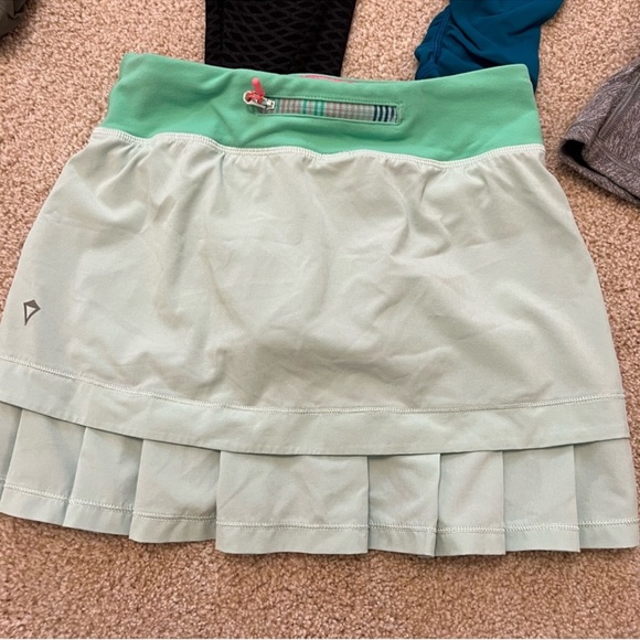 Ivivva Girls Lululemon Bundle Pants Jacket Shirts Shorts Bra Skirt Leggings 10 - Picture 6 of 16